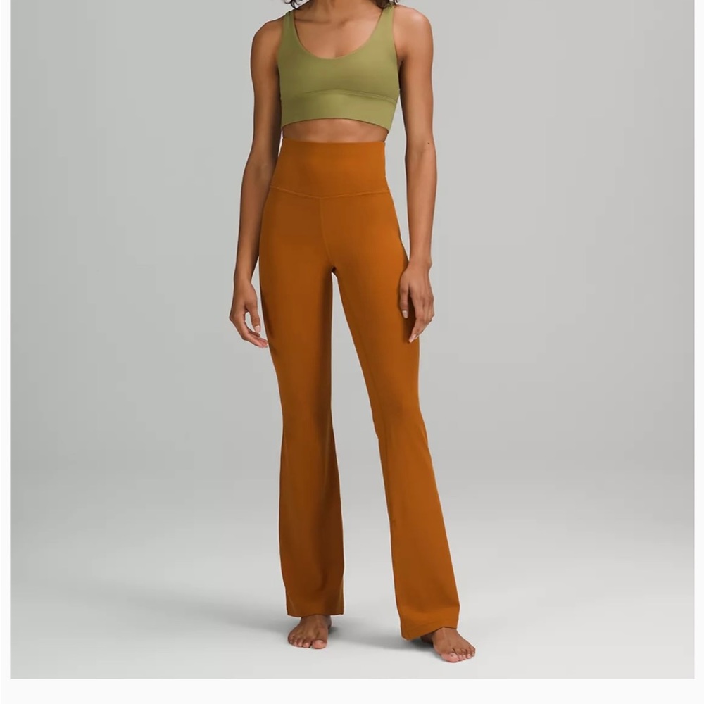 NWT - Lululemon Groove Super High-Rise Flare Pant - Nulu size 8